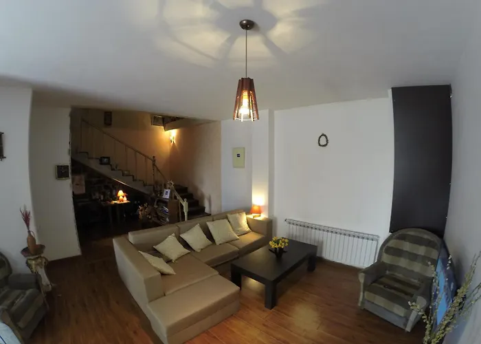 Glide Hostel